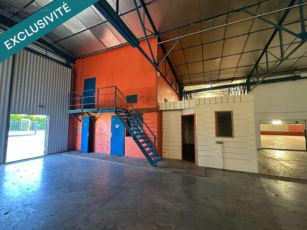 Photo 7 - Commerce à NEVOY