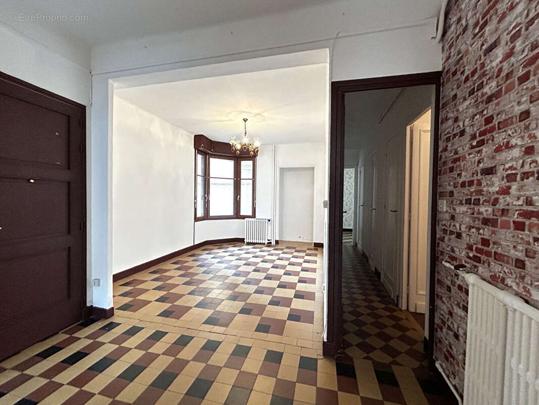 Appartement à CARCASSONNE