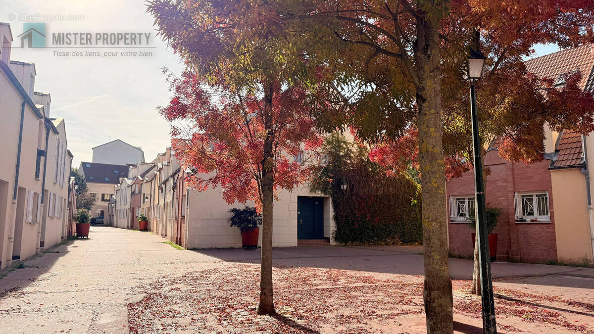 Appartement à RUEIL-MALMAISON