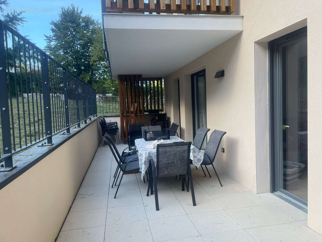 Appartement à NOYAREY