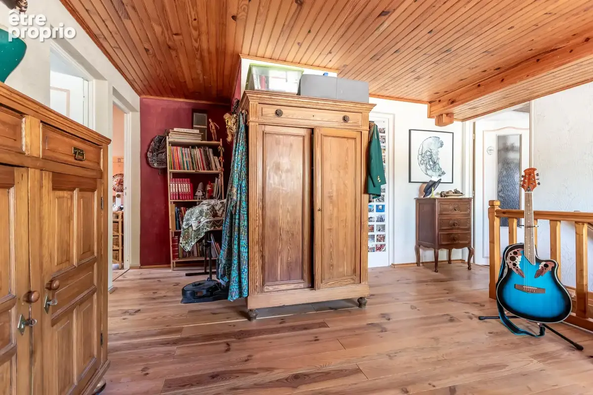 Maison de campagne avec piscine, annexe, dépendances et garage - photo 19