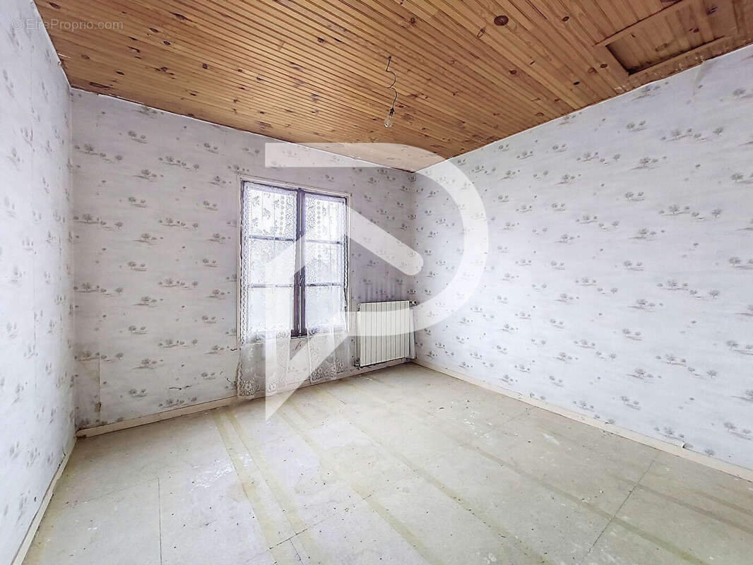 Maison à rénover à Anet - photo 4