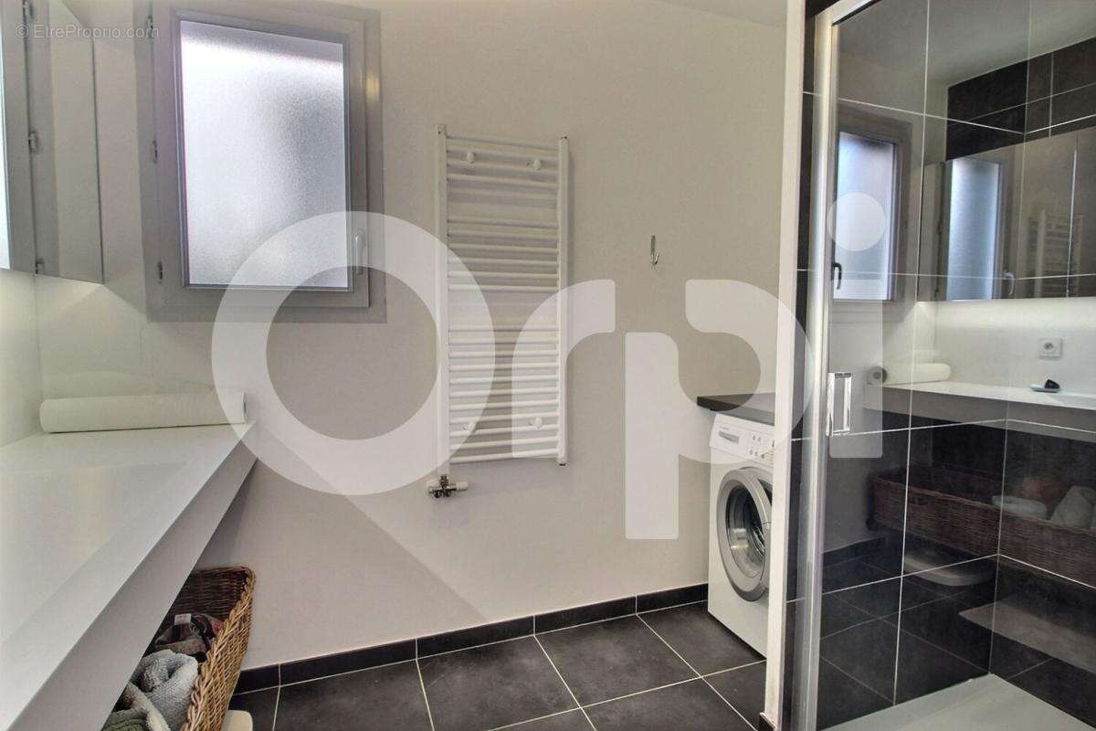 Appartement à CHENS-SUR-LEMAN