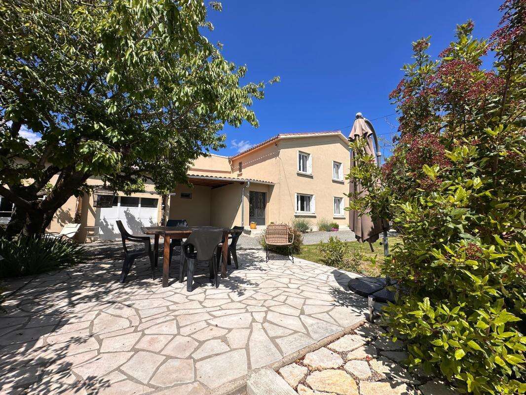 Maison à CAILHAU