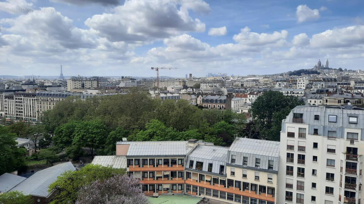 Appartement à PARIS-10E
