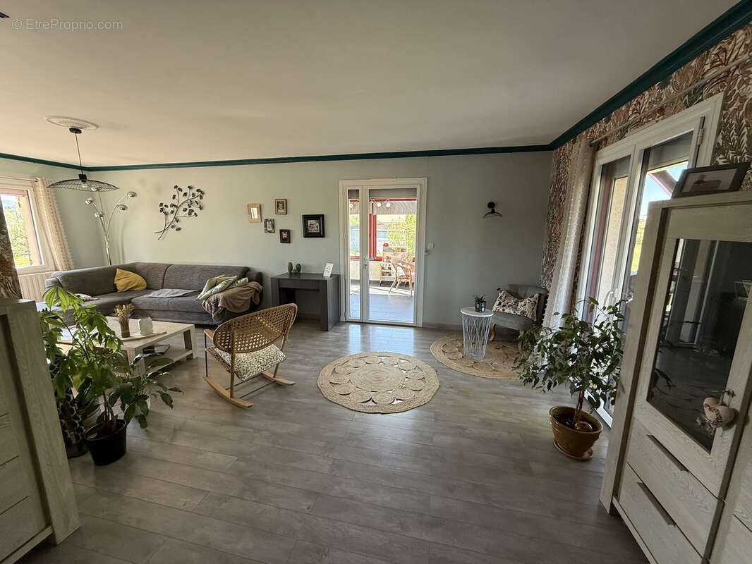 Appartement à HAUTERIVE