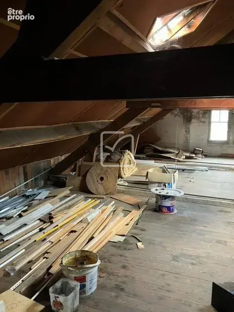 Immeuble à Uzerche - photo 16