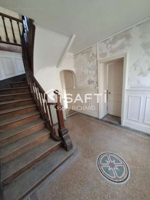 Maison 160 m² à Dun-Sur-Meuse  - photo 7