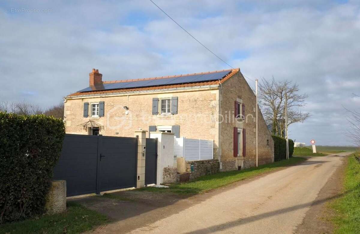 Élégante maison de campagne avec piscine - photo 4
