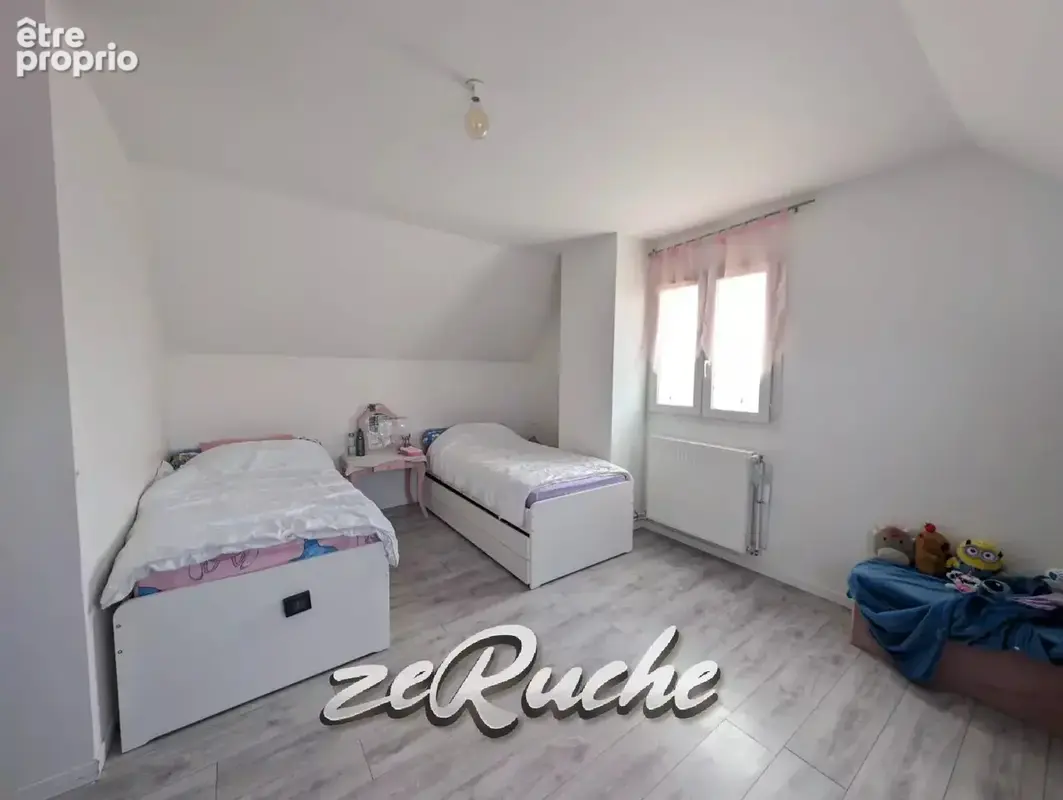 A vendre Maison familiale de 141 m² à Colombelles - photo 12