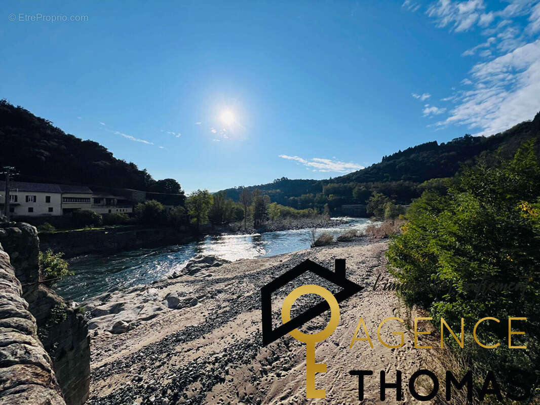 Maison à PONT-DE-LABEAUME