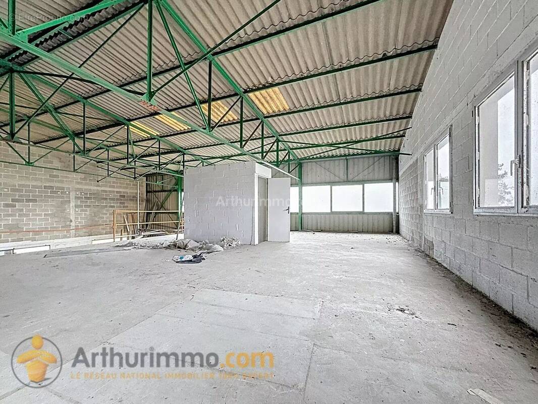 Commerce à TINQUEUX