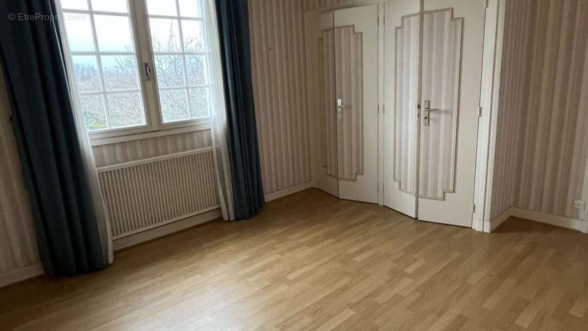 Maison à CHASSENEUIL-SUR-BONNIEURE