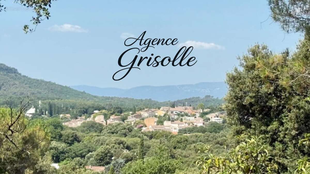 Terrain à SAINTE-ANASTASIE-SUR-ISSOLE
