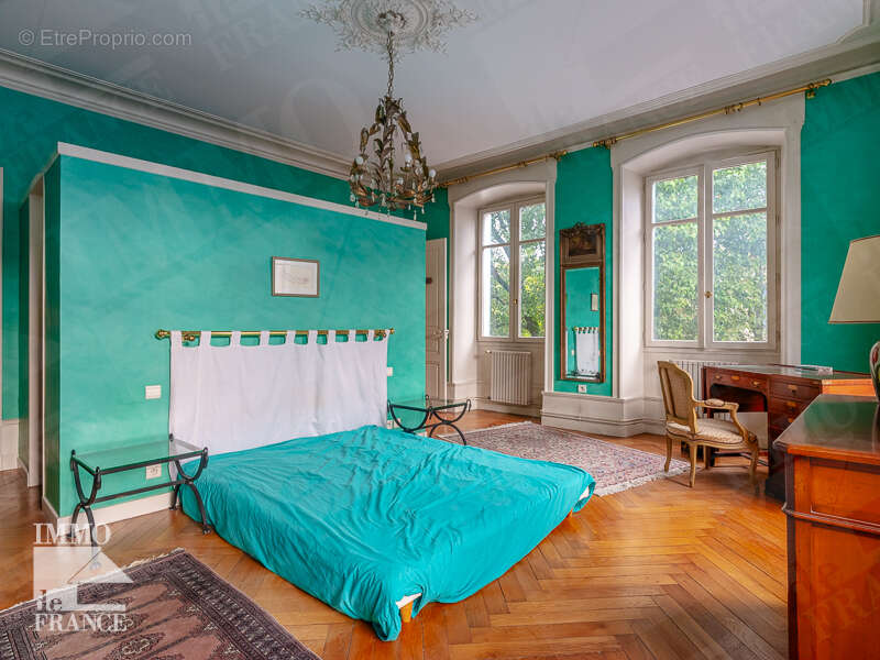 Appartement à BOURG-EN-BRESSE