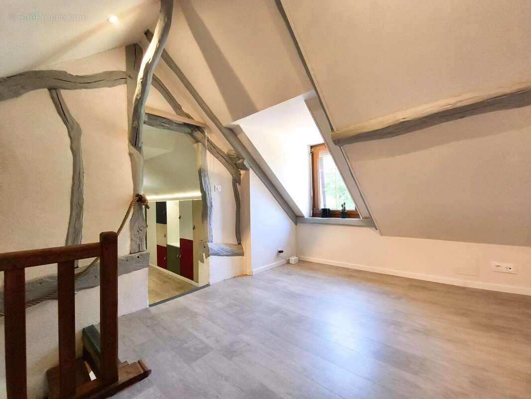 Maison à SAINT-MARTIN-D'ABBAT
