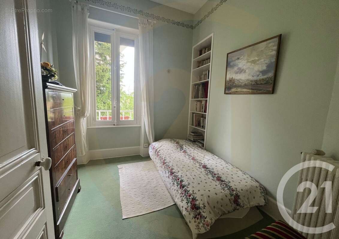 Maison à BOURGOIN-JALLIEU