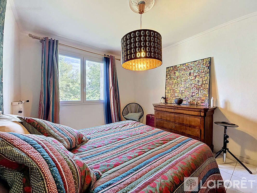 Appartement à HYERES
