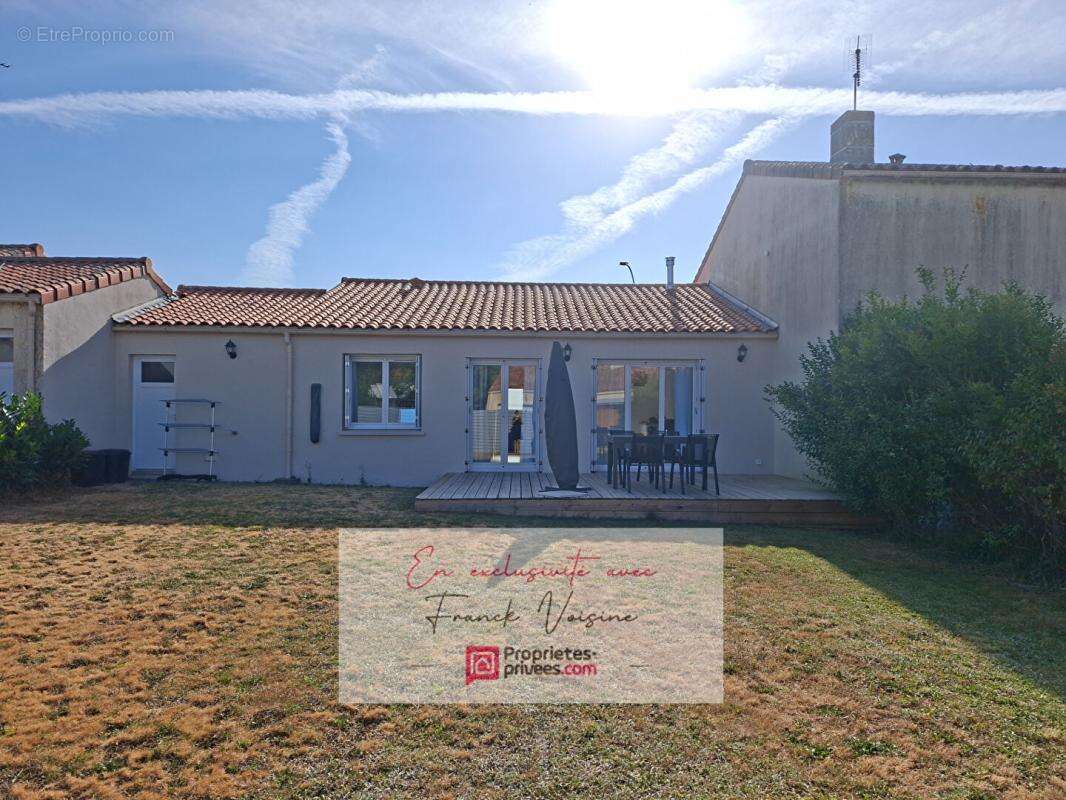 A VENDRE en Exclusivité aux Châtelliers Châteaumur, Sèvremont, maison de 68 m2 avec 1 chambre et 1 bureau sur une parcelle de 34 - photo 18
