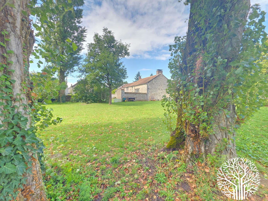 Maison à MILLY-LA-FORET