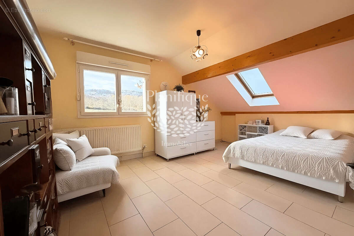 Appartement à ETAUX