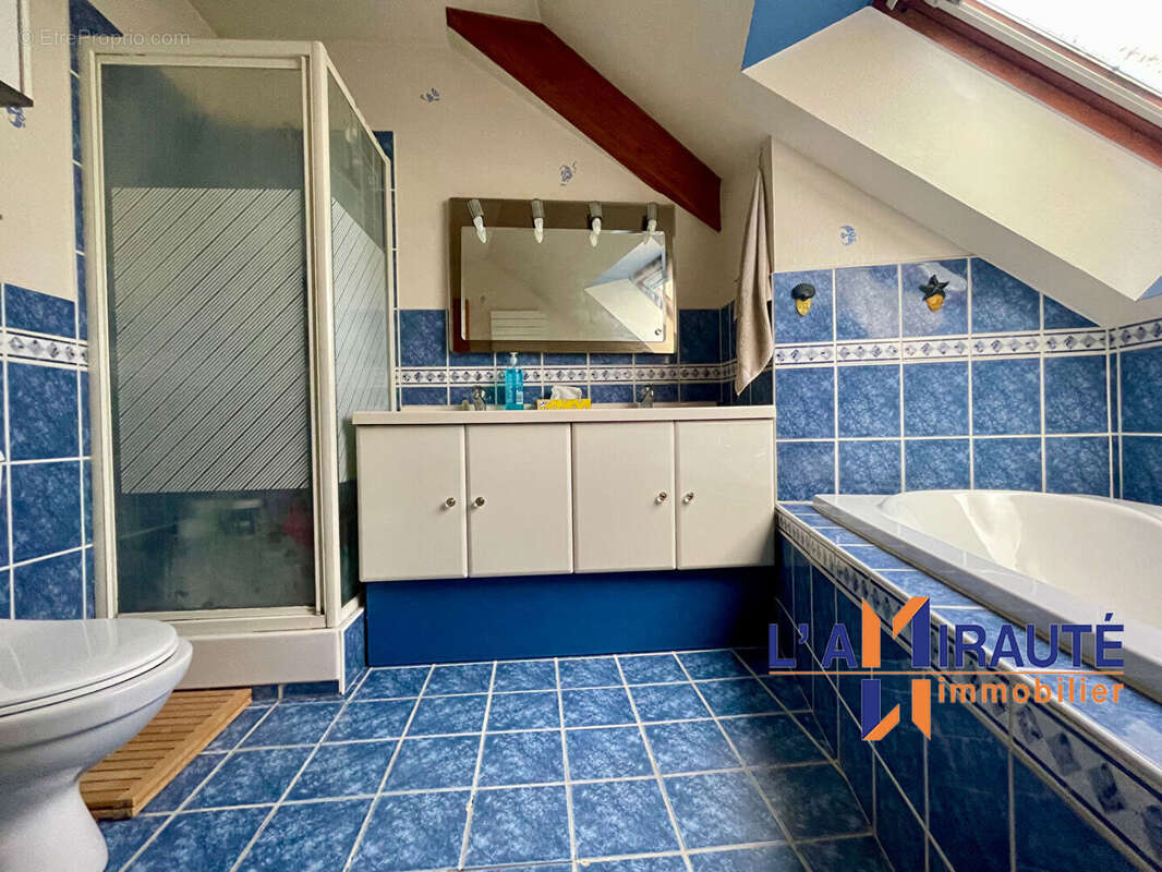 Appartement à HOUILLES