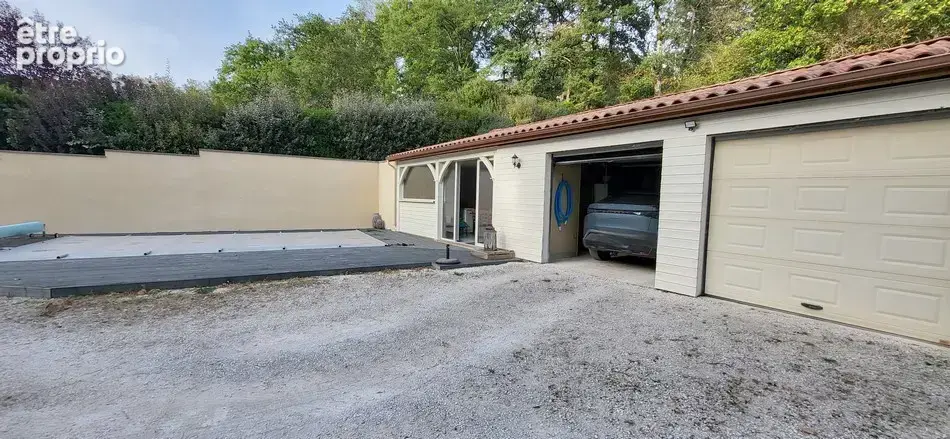 Maison contemporaine avec piscine sur 5 000 m2 de terrain - photo 17