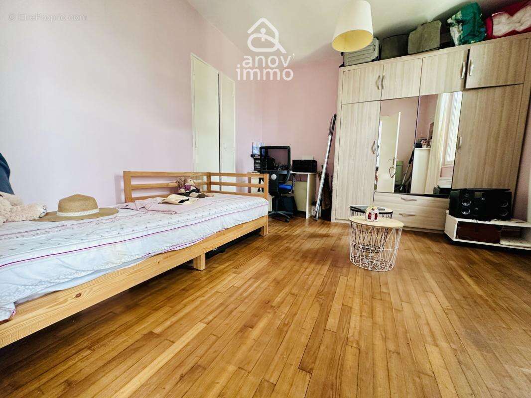Maison rénovée   Sous-sol complet   Terrasse 40 m2   Jardin - photo 11