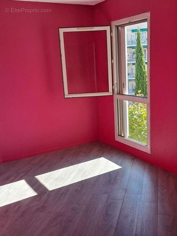 Photo 3 - Appartement à MARSEILLE-8E