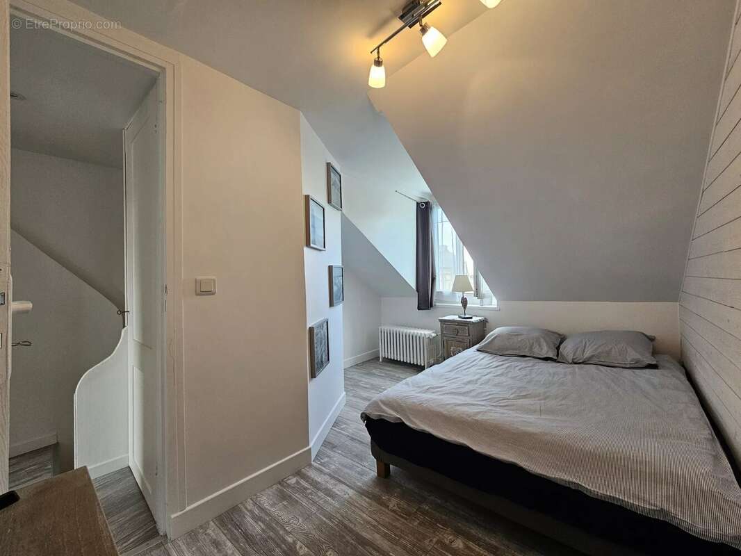 Maison à VILLERVILLE