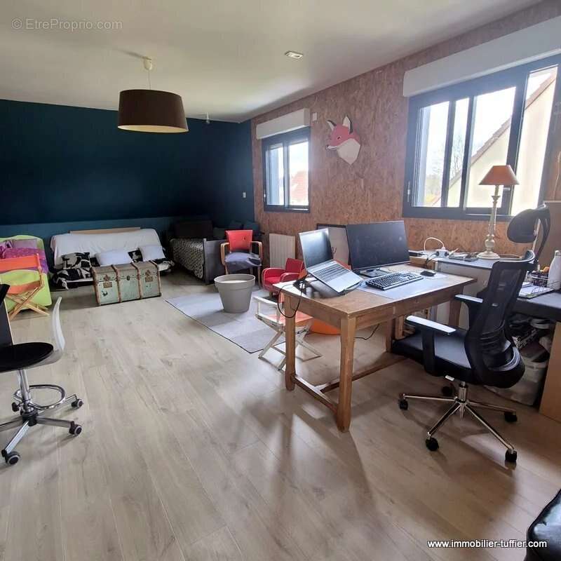 Maison à SAVIGNE-L'EVEQUE