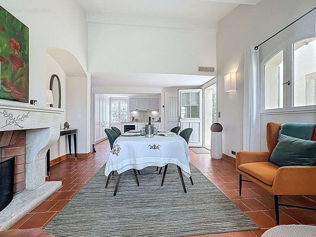 Appartement à LA MOTTE