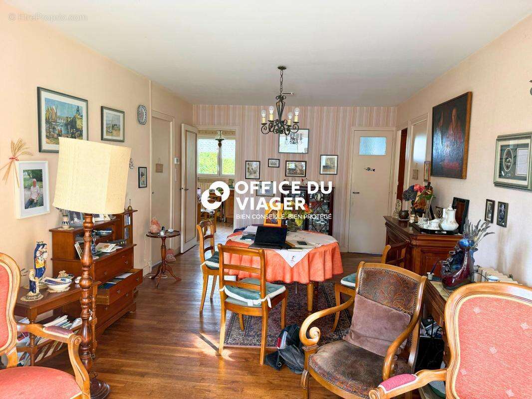 Maison à MALESTROIT