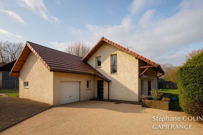 Maison à CHAMPAGNIER