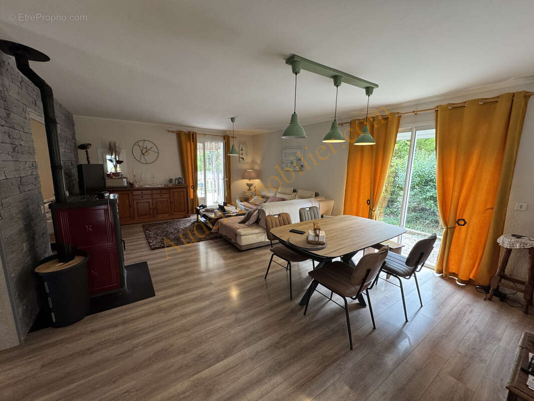 Maison à ESPERAZA