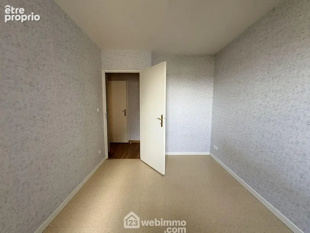 Appartement 2 pièces 49 m² à vendre à Deville-Les-Rouen (76250) - photo 10