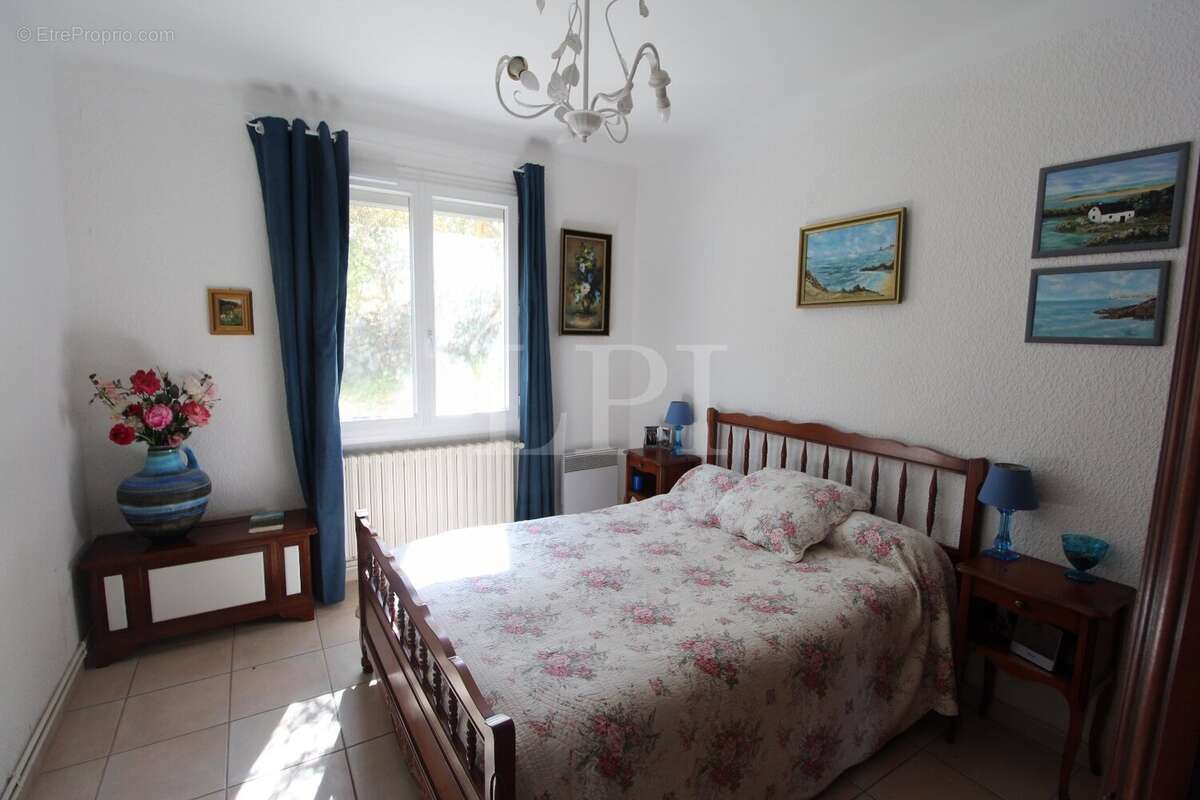 Maison à SAINT-MARTIN-DE-CASTILLON