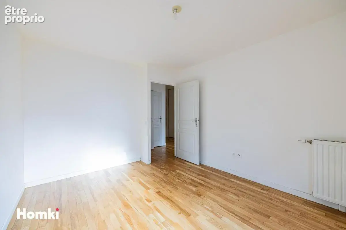 Appartement T3 de 55 m² à Clichy 92110, Rue Poyer - photo 7