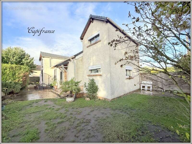 Maison à AULNAY-SOUS-BOIS