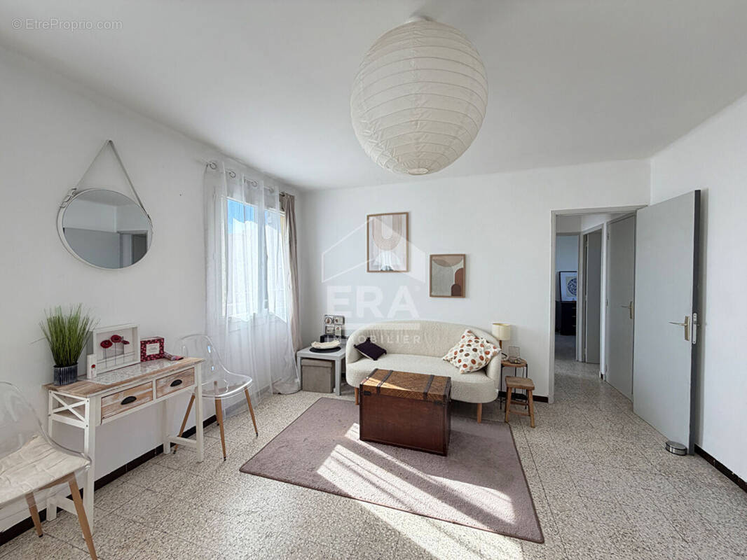 Appartement à SALON-DE-PROVENCE