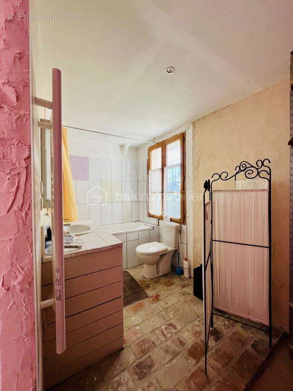 Maison à FORCALQUIER