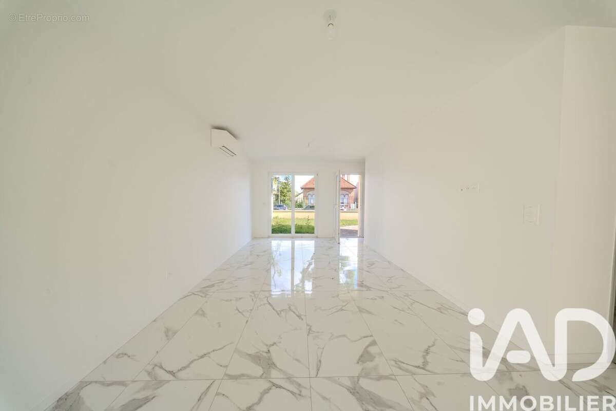 Maison 112 m² à Lagny-Sur-Marne  - photo 3
