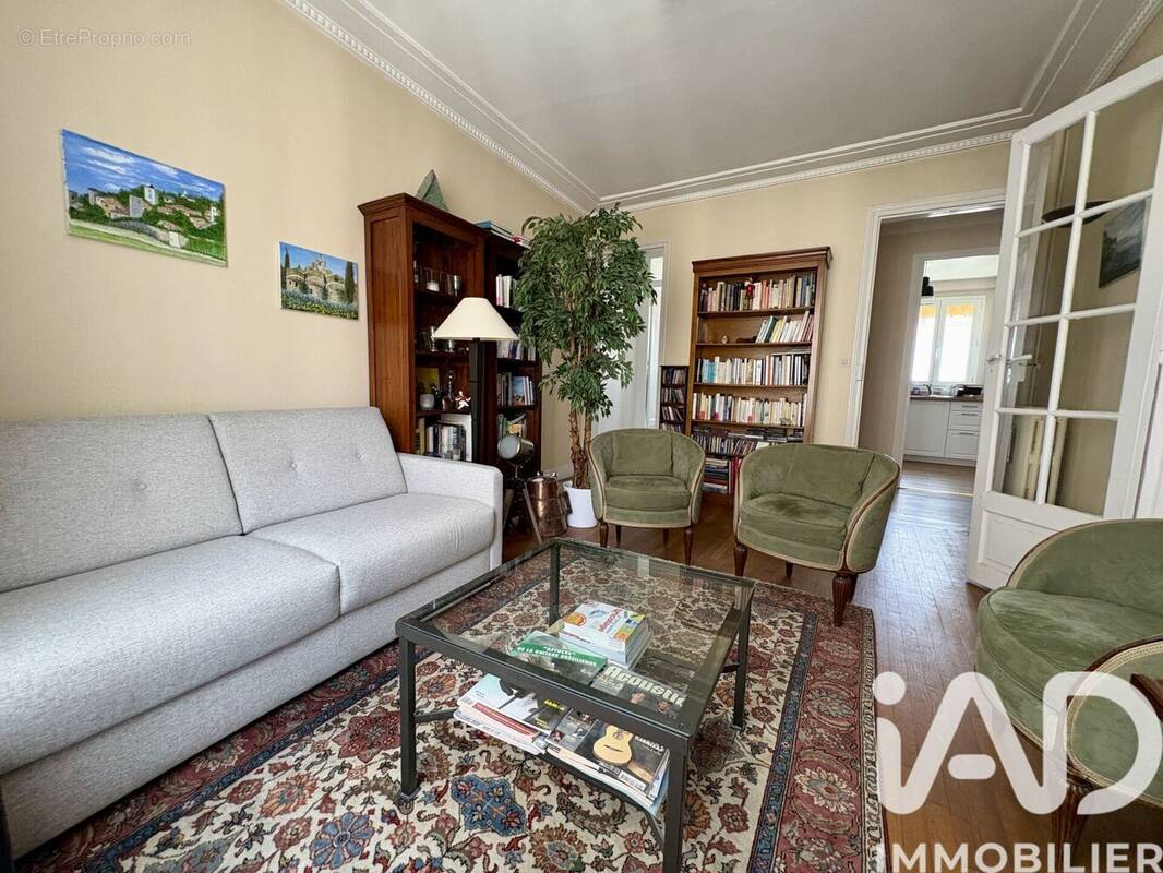 Photo 1 - Appartement à PARIS-11E