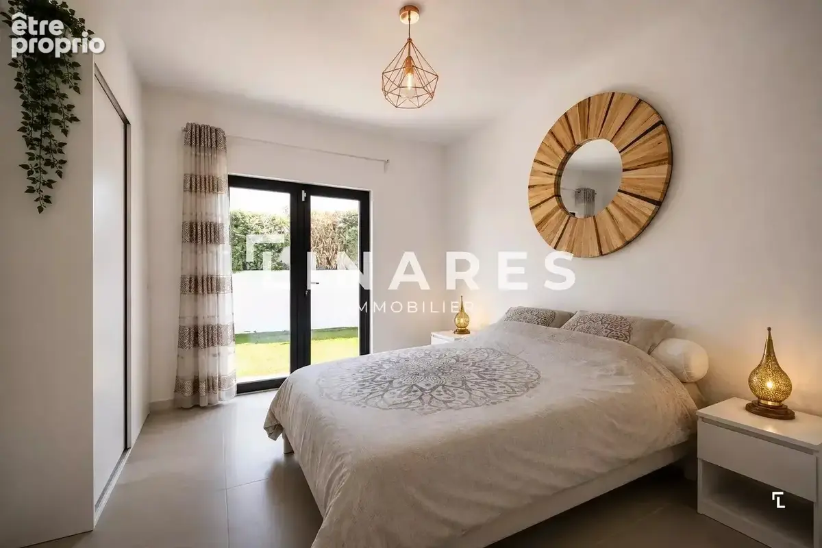 LA PANORAMIQUE - Villa T5 de 200m² - Piscine - Cuisine d'été - Terrain de 785m² - 13011 LA VALENTINE - photo 17