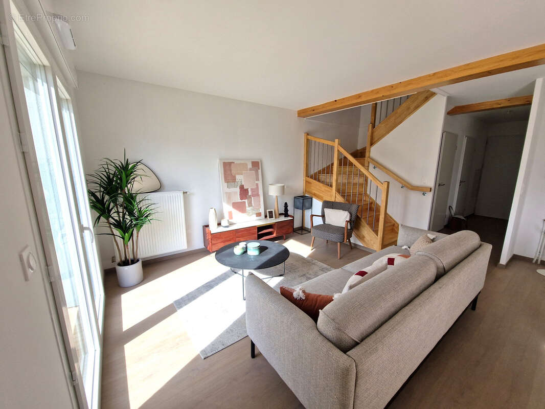 Maison à VILLENEUVE-TOLOSANE