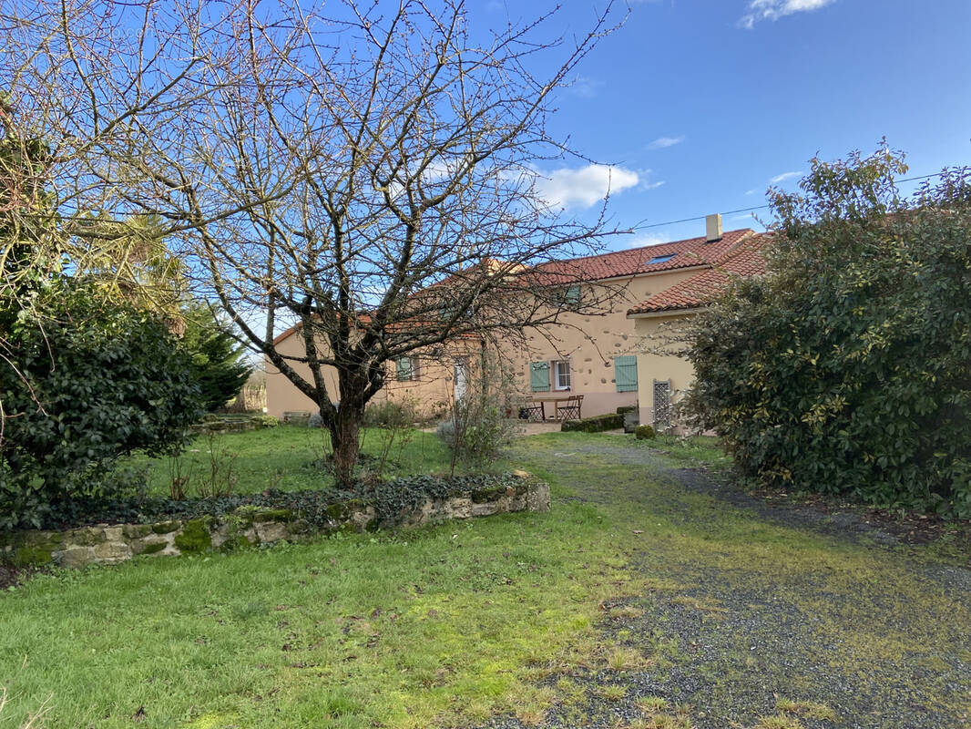 Maison à TILLIERES