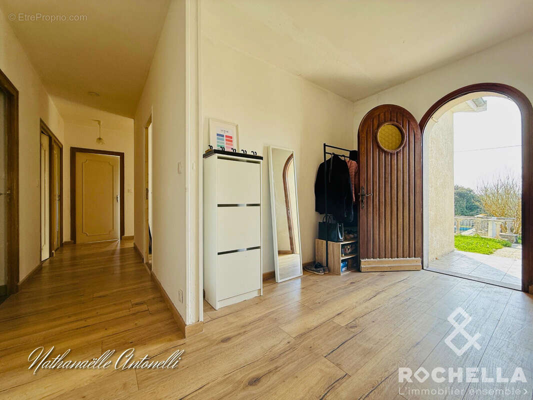 Maison à LES EGLISES-D&#039;ARGENTEUIL