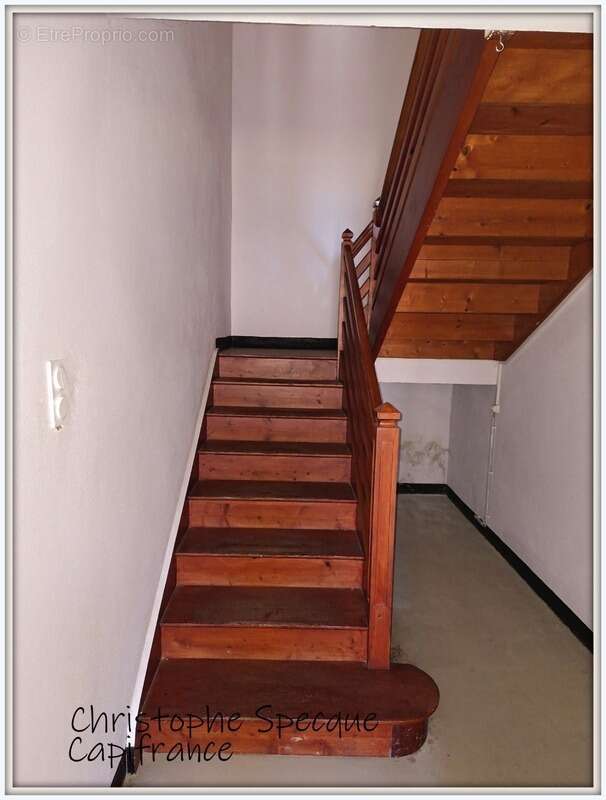 Appartement à SAINT-JULIEN-LA-VETRE