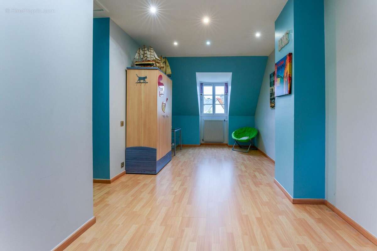 Maison 144 m² à Tours  - photo 8