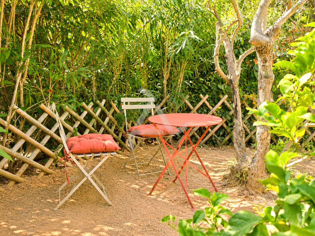 10’ porto-vecchio dans impasse résidentielle, villa t5 113m2 « première main » de 2014 - photo 30